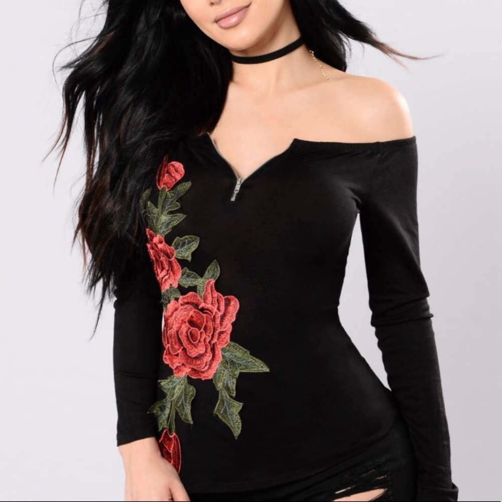 NWOT Fashionnova off shoulder top